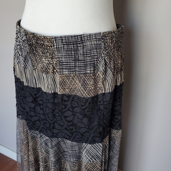 Lapis Maxi Tiered Lace Skirt Broomstick Tiered Fairy Grunge Witchy Stevie Nicks - Picture 3 of 9